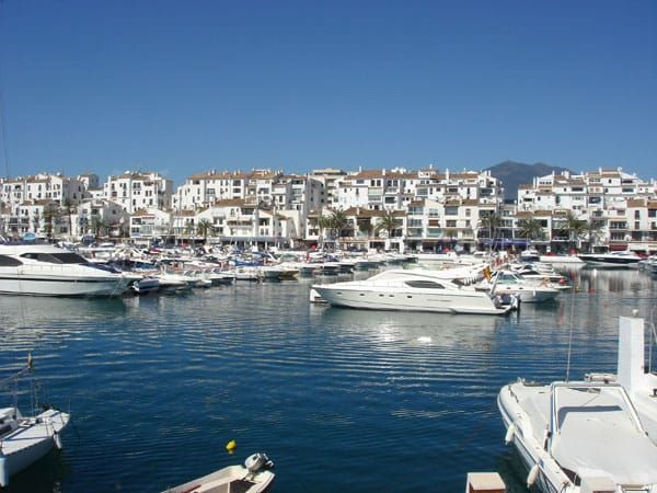 Puerto Banus Guide and Tourist Information